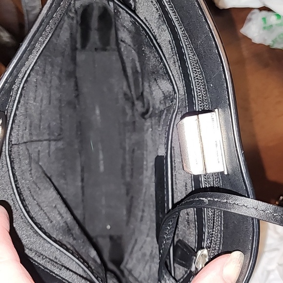 Michael Kors Black Leather Crossbody With Silver Hardware - Picture 6 of 16